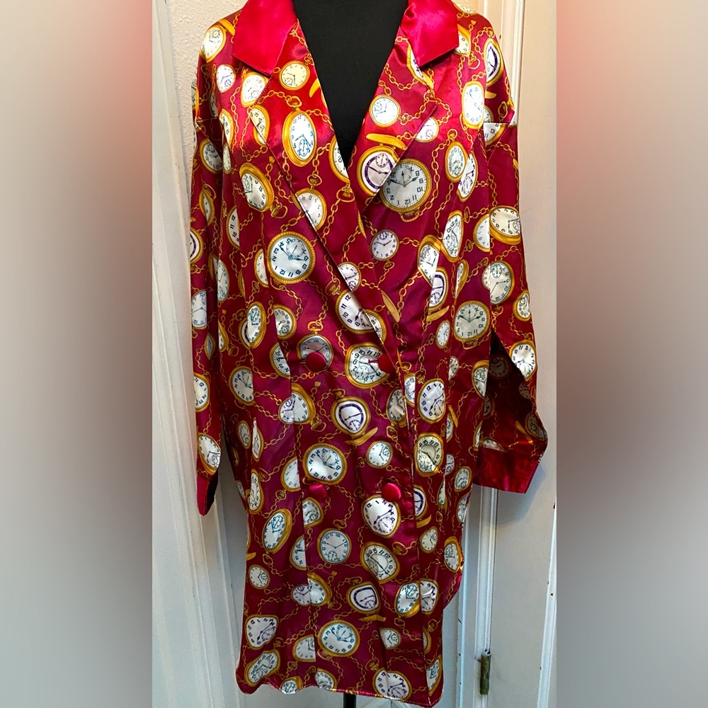 * Awesome Vintage 1980’s Pocket Watches Satin Double Breasted Dress Robe